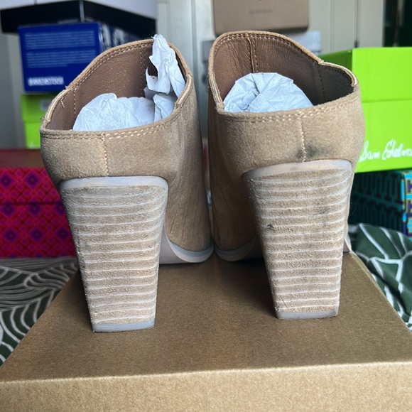 Heeled mule - Picture 4 of 7